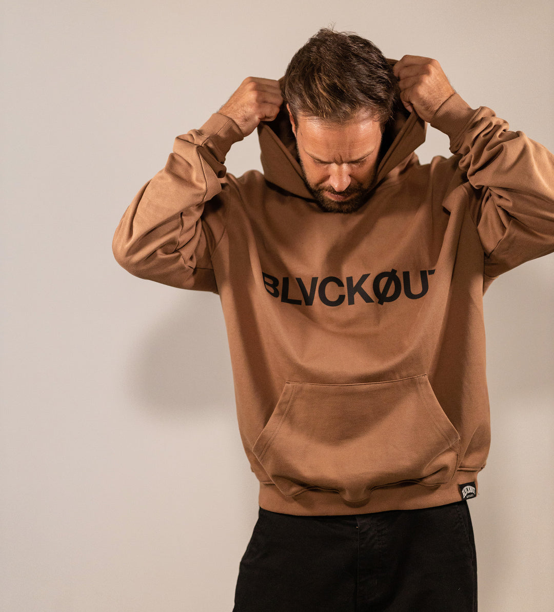 BLVCKOUT CLUB HOODIE CHOCOLATE BROWN