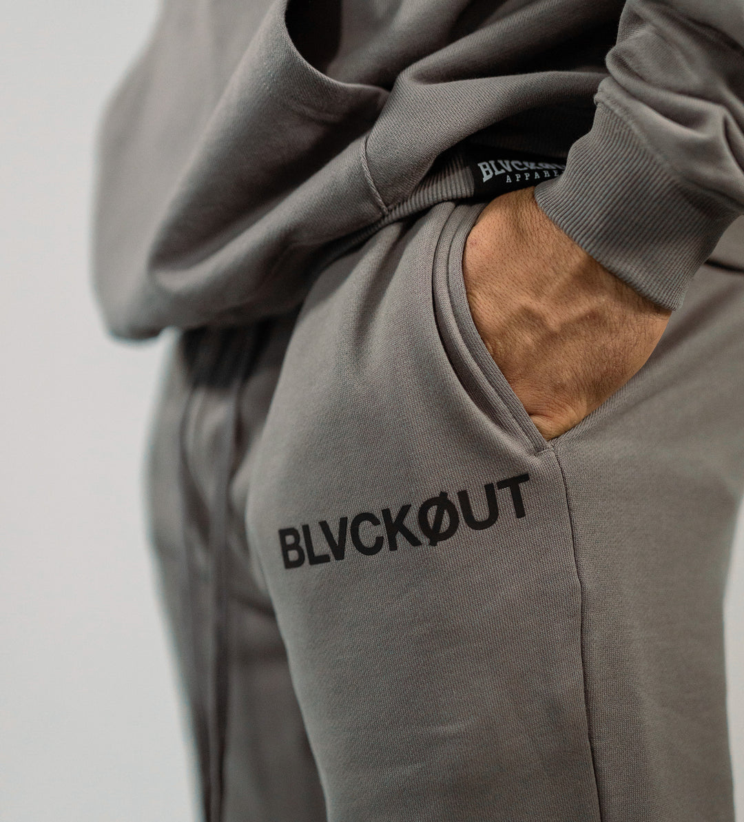 BLVCKOUT CLUB HOODIE GREY