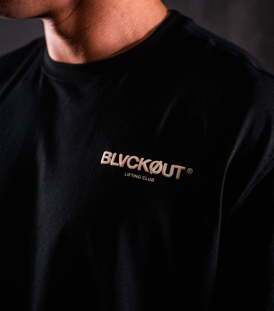 BLVCKOUT T-SHIRT LIFTING CLUB